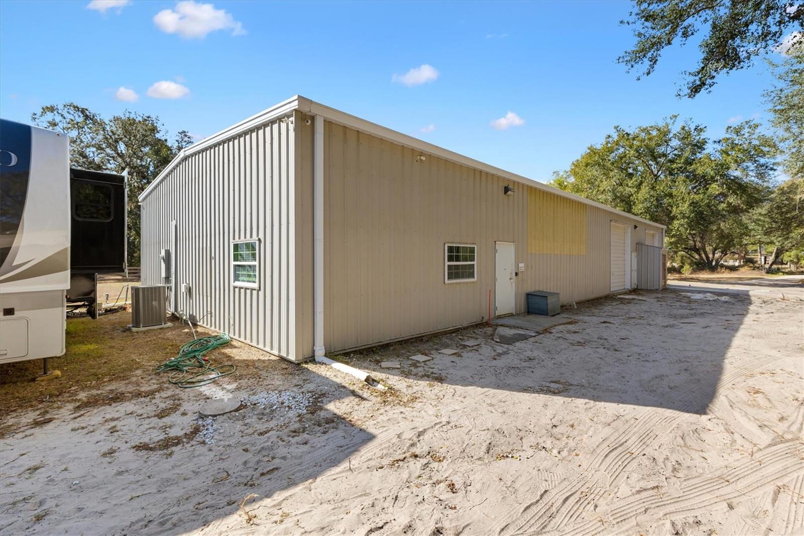 357 WALTERS PL, FRUITLAND PARK, FL — photo 64