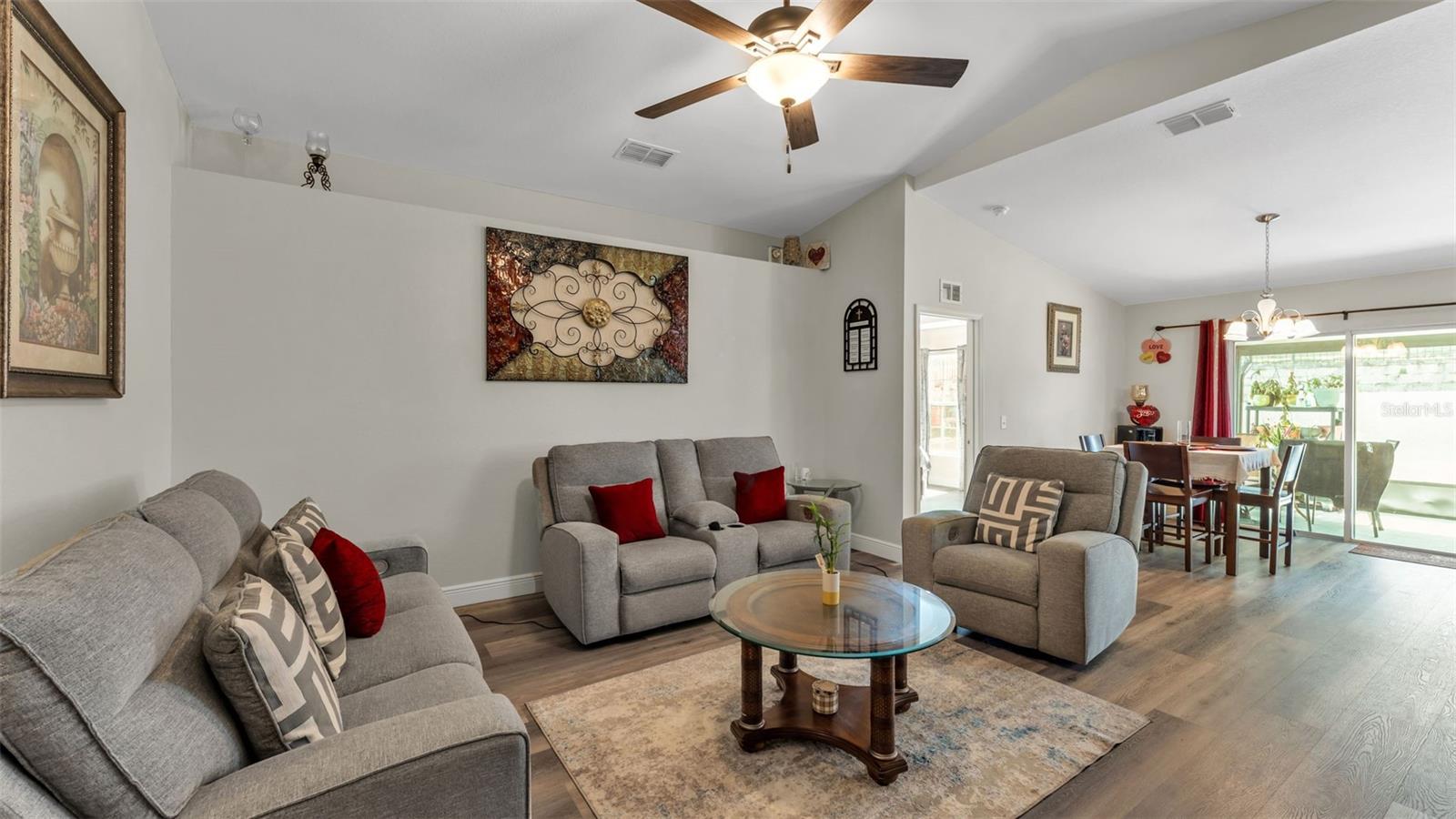 302 BROOKSHIRE DR, LAKE WALES, FL — photo 3