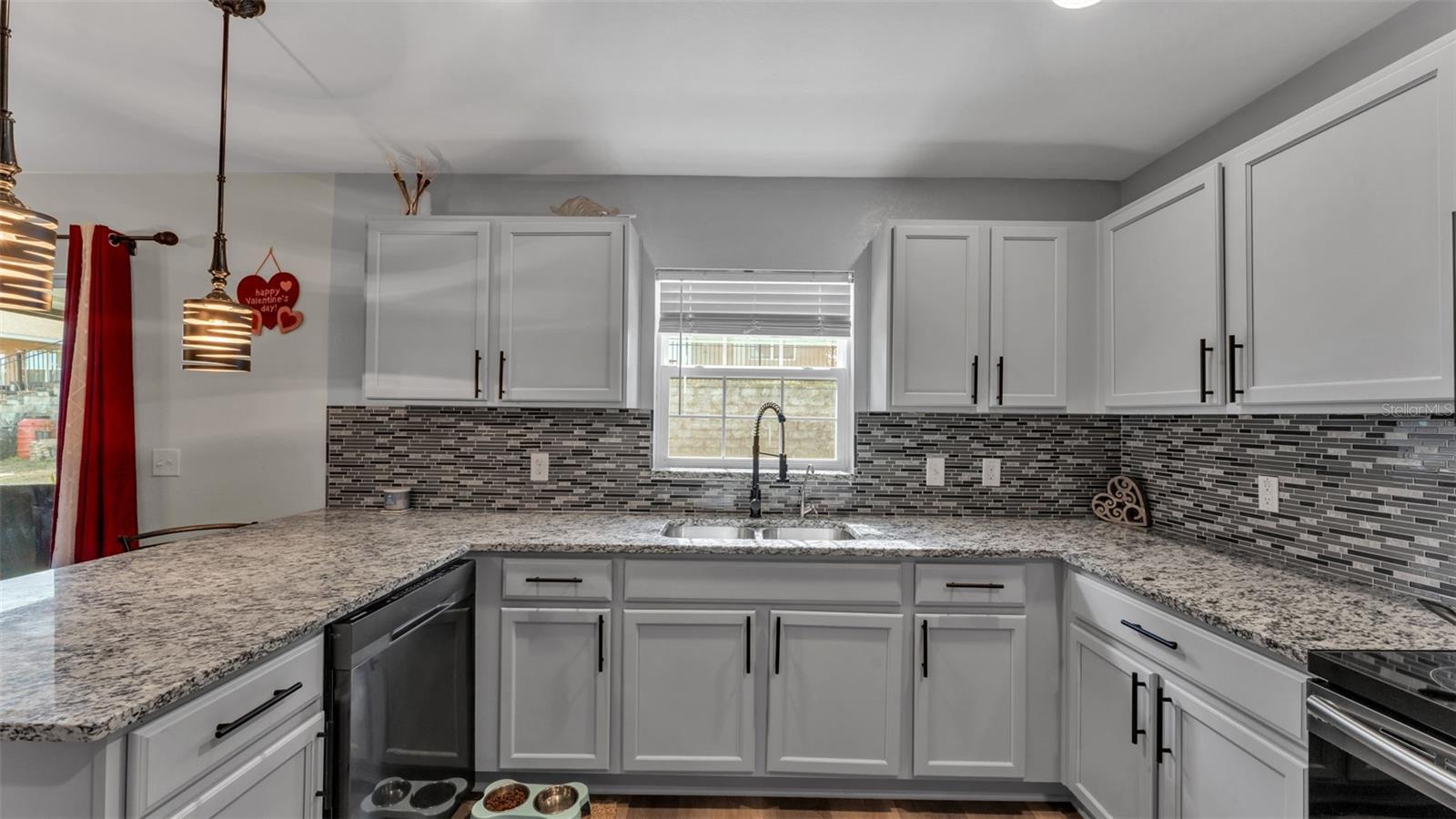302 BROOKSHIRE DR, LAKE WALES, FL — photo 10