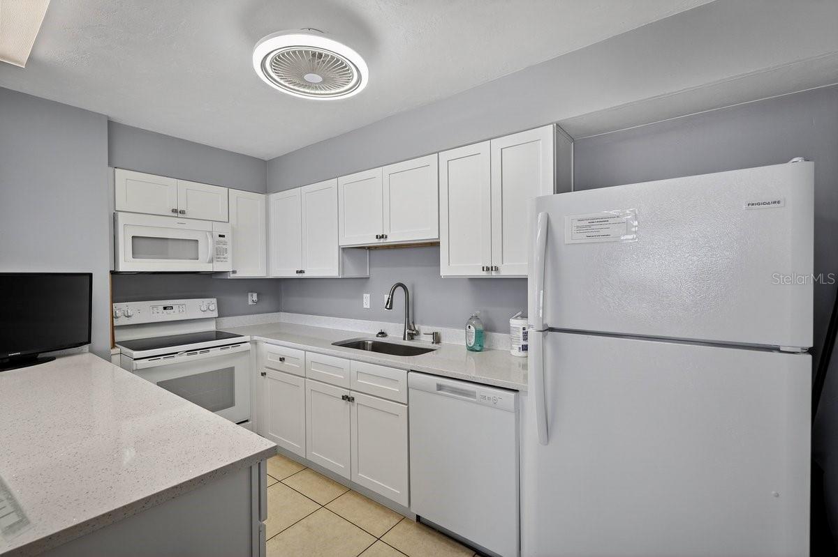 3003 S ATLANTIC AVE #3B3, DAYTONA BEACH, FL — photo 50