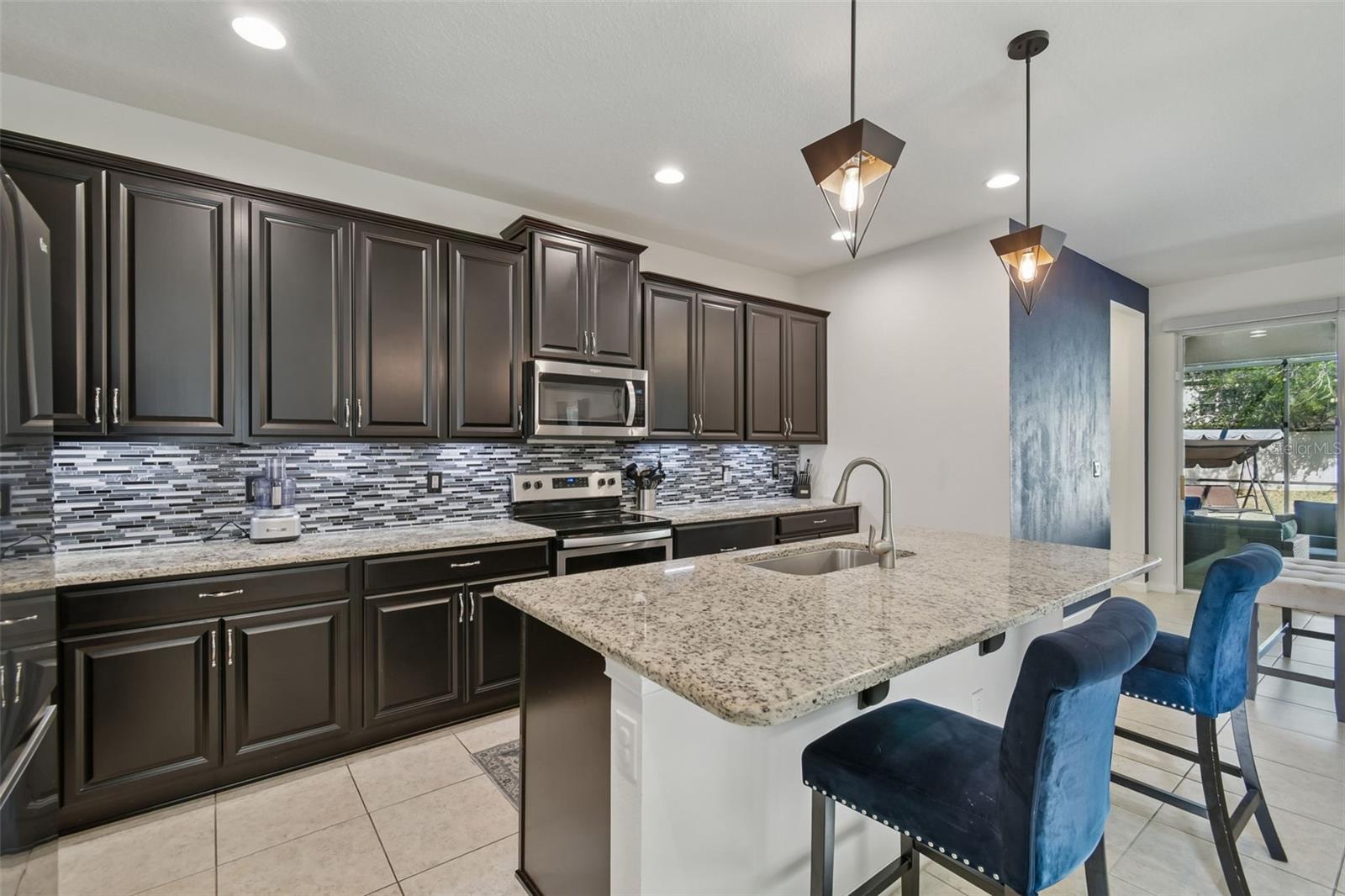 2604 VALLEY SUNSET LN, VALRICO, FL — photo 23