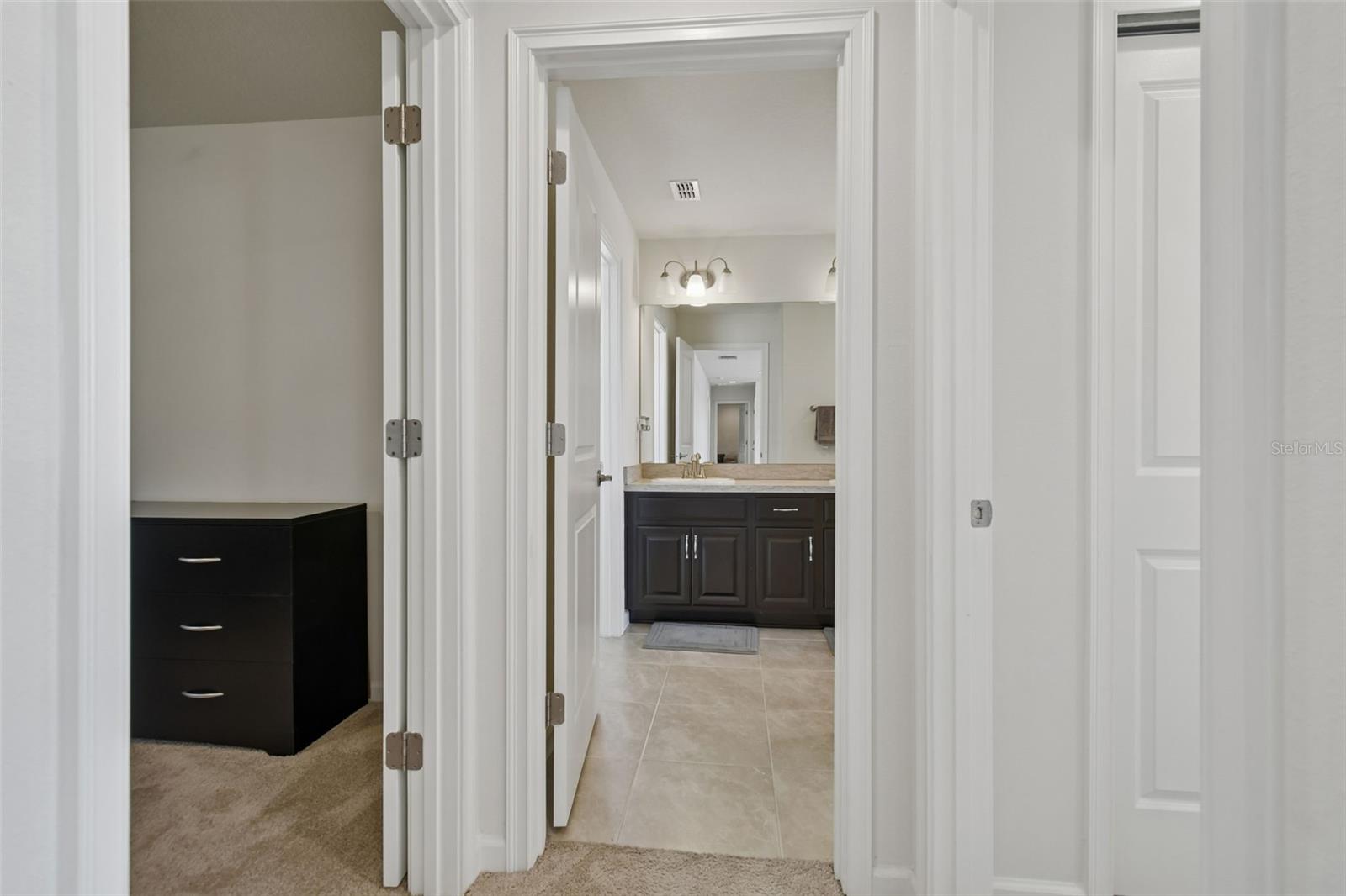 2604 VALLEY SUNSET LN, VALRICO, FL — photo 42