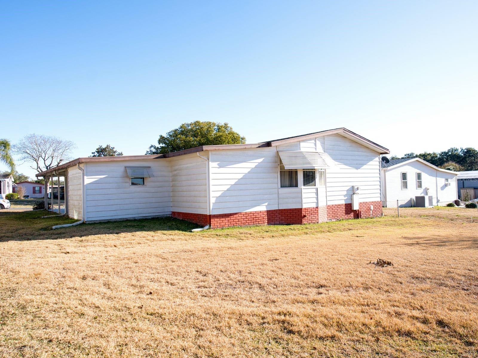 1863 W SCHWARTZ BLVD, LADY LAKE, FL — photo 46