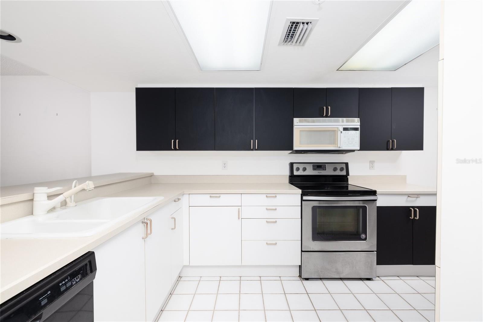 3 OCEANS WEST BLVD #7C1, DAYTONA BEACH, FL — photo 12