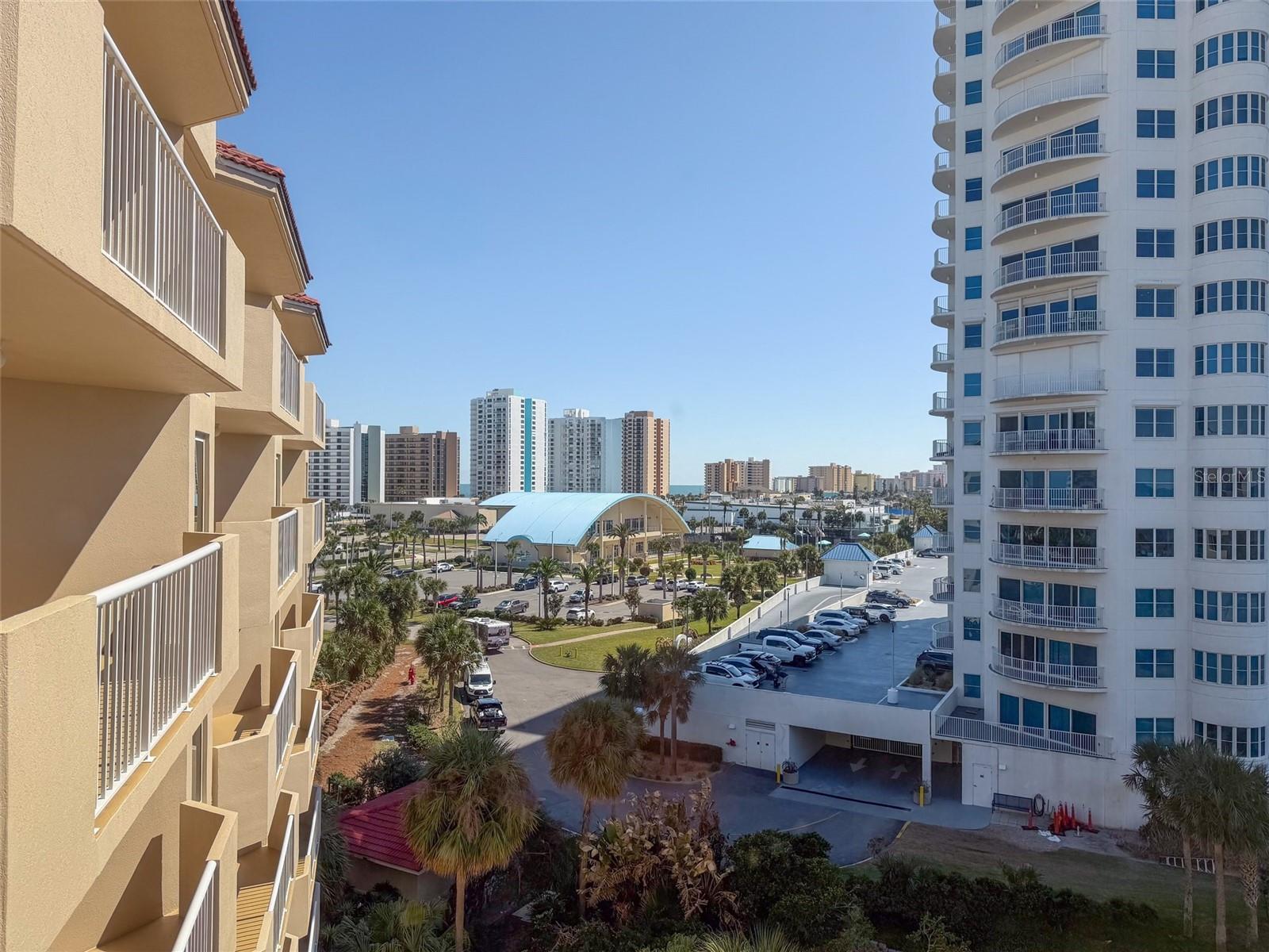 3 OCEANS WEST BLVD #7C1, DAYTONA BEACH, FL — photo 21