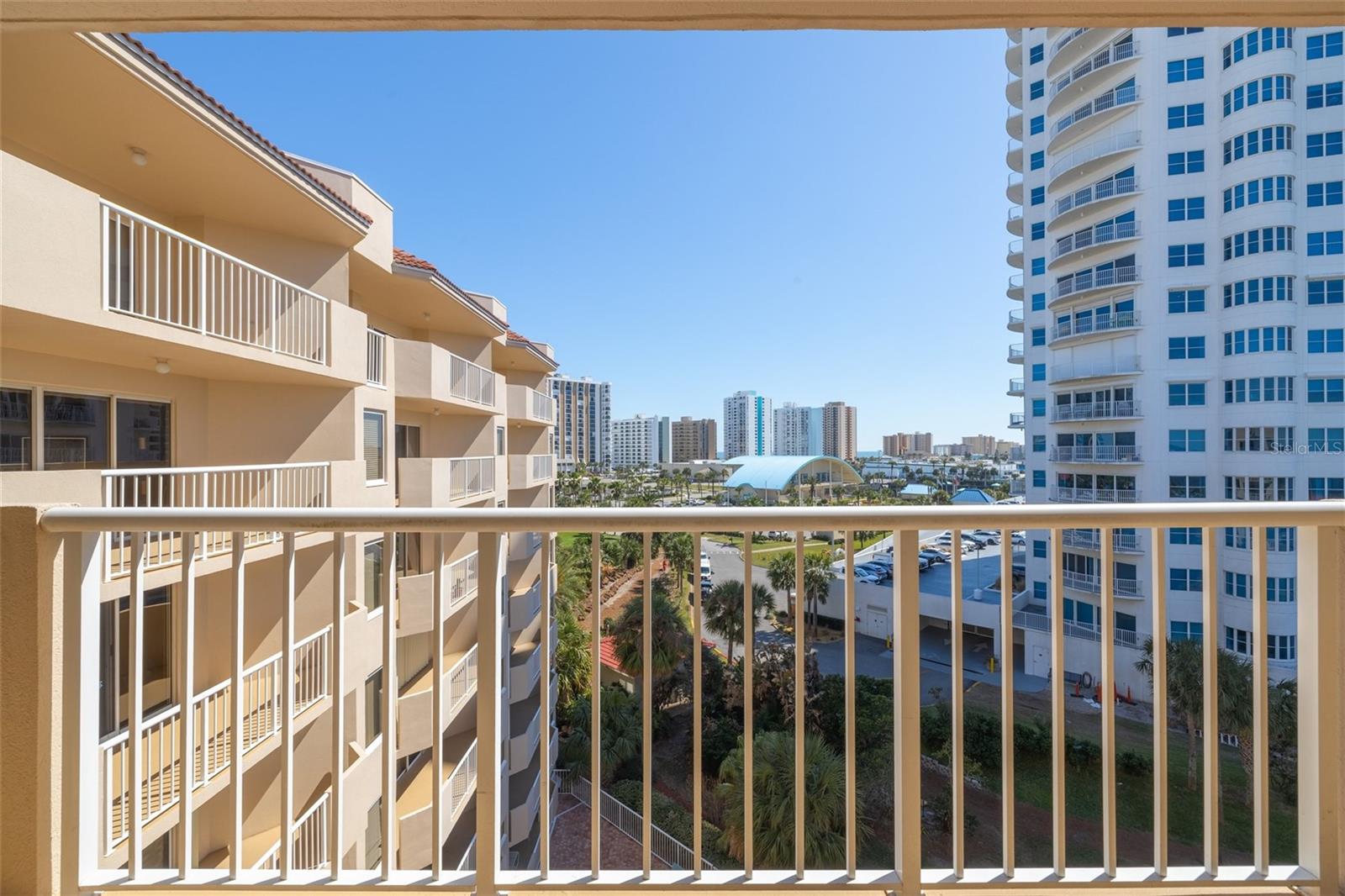 3 OCEANS WEST BLVD #7C1, DAYTONA BEACH, FL — photo 32