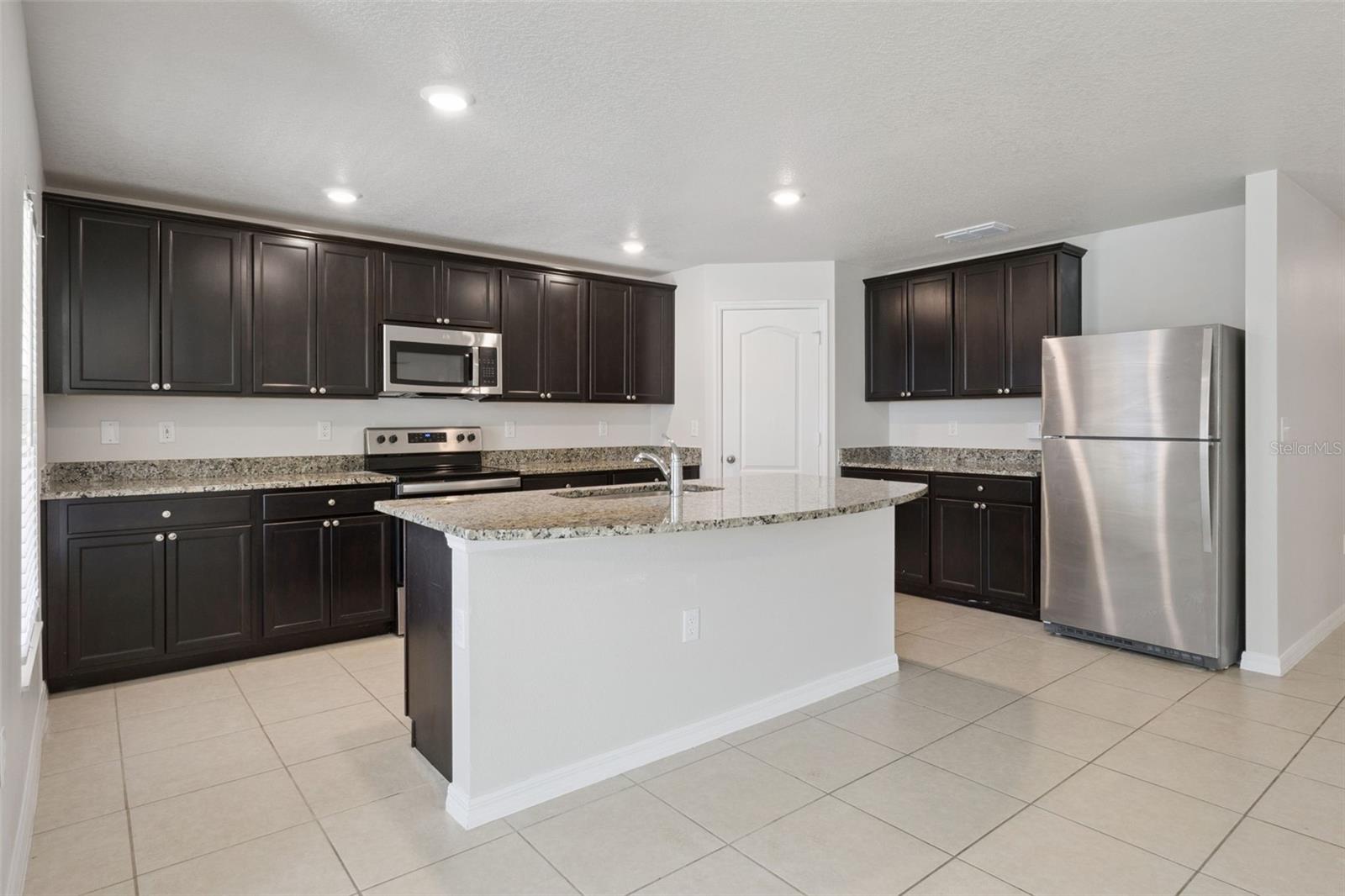 12023 INDIAN GRASS WAY, LEESBURG, FL — photo 10