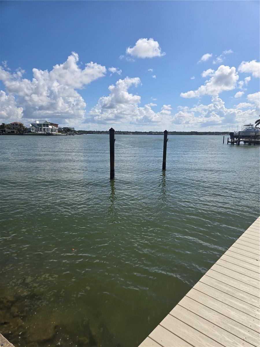16029 REDINGTON DR, REDINGTON BEACH, FL — photo 9