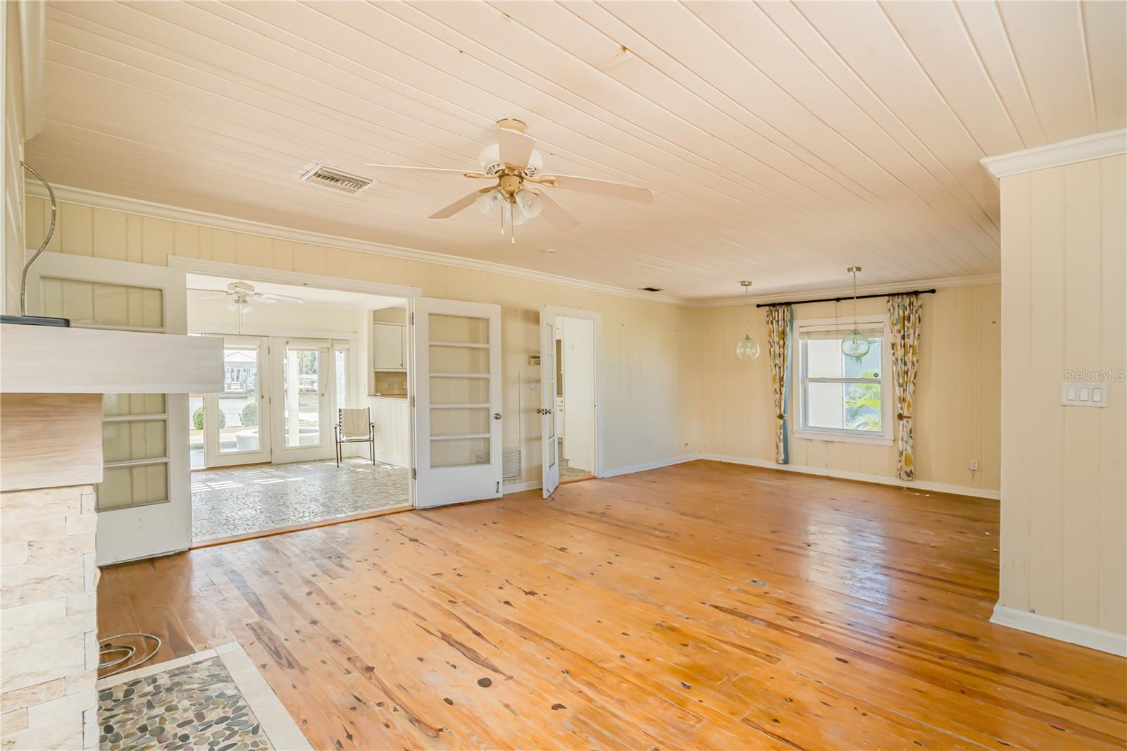 16029 REDINGTON DR, REDINGTON BEACH, FL — photo 13