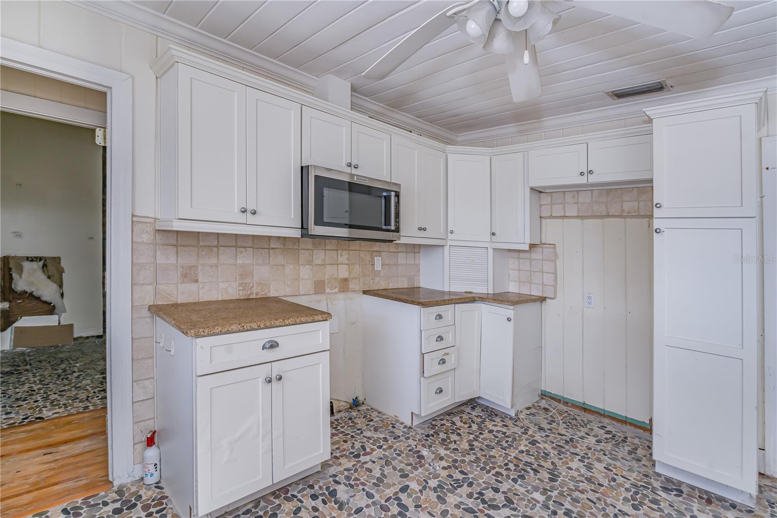 16029 REDINGTON DR, REDINGTON BEACH, FL — photo 20