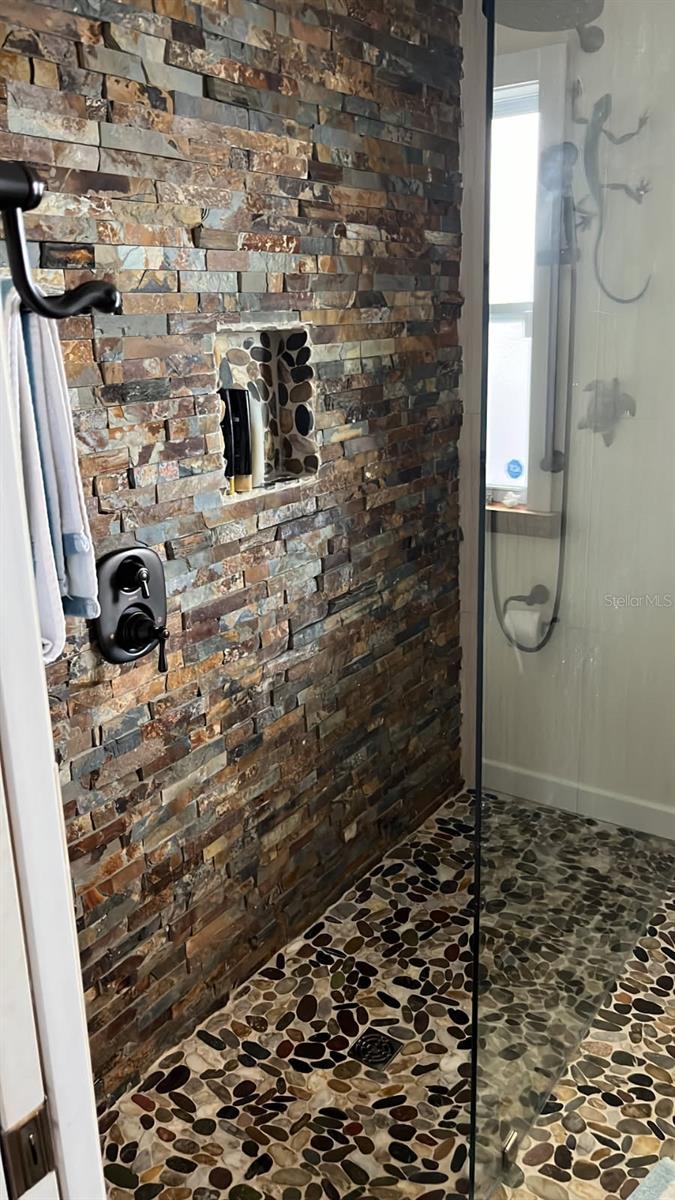 16029 REDINGTON DR, REDINGTON BEACH, FL — photo 32