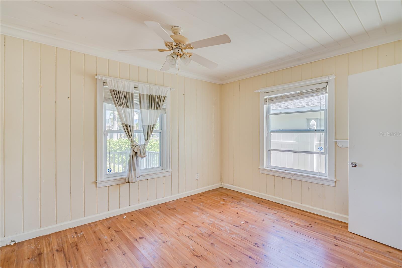 16029 REDINGTON DR, REDINGTON BEACH, FL — photo 36