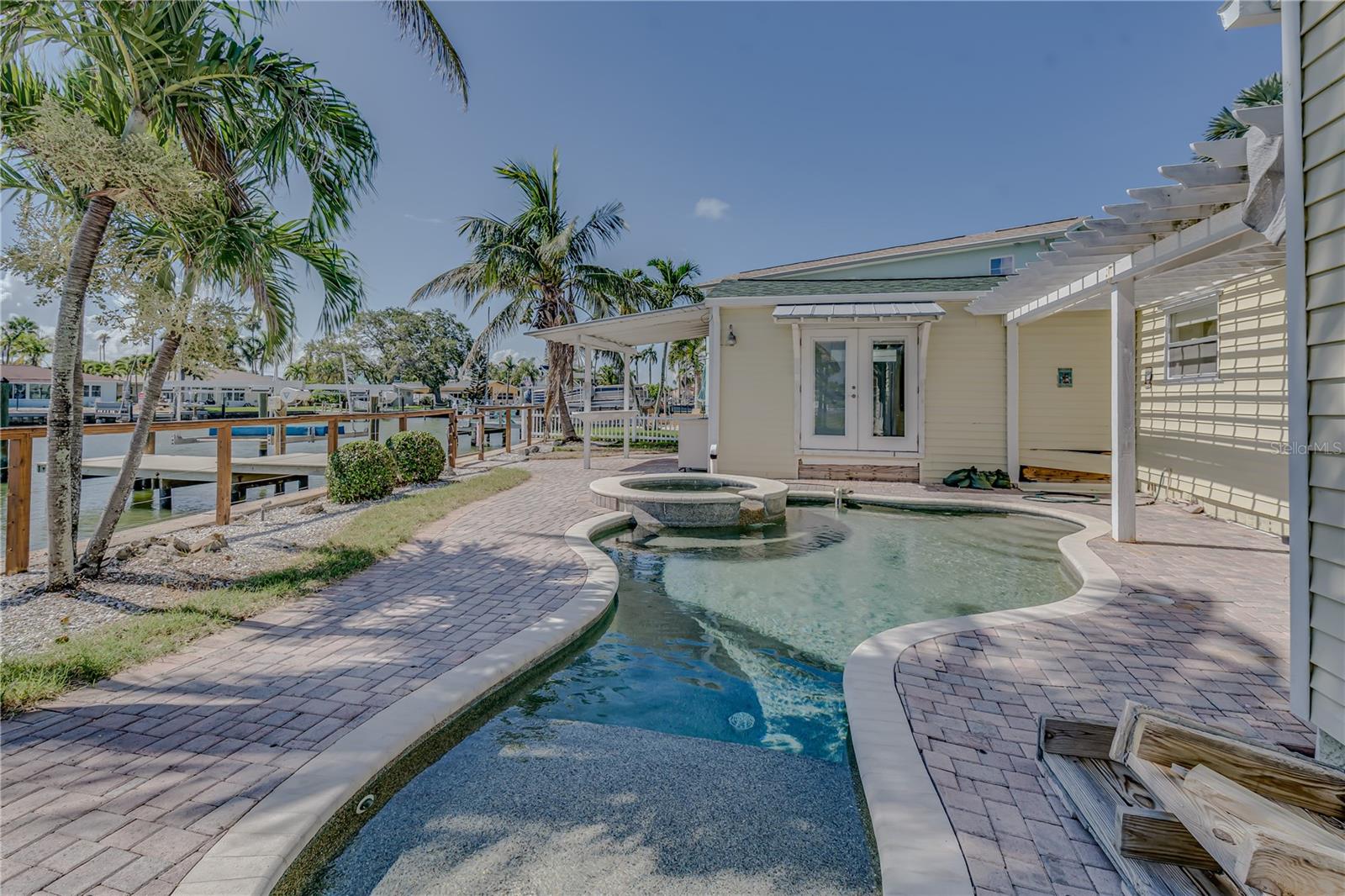 16029 REDINGTON DR, REDINGTON BEACH, FL — photo 48
