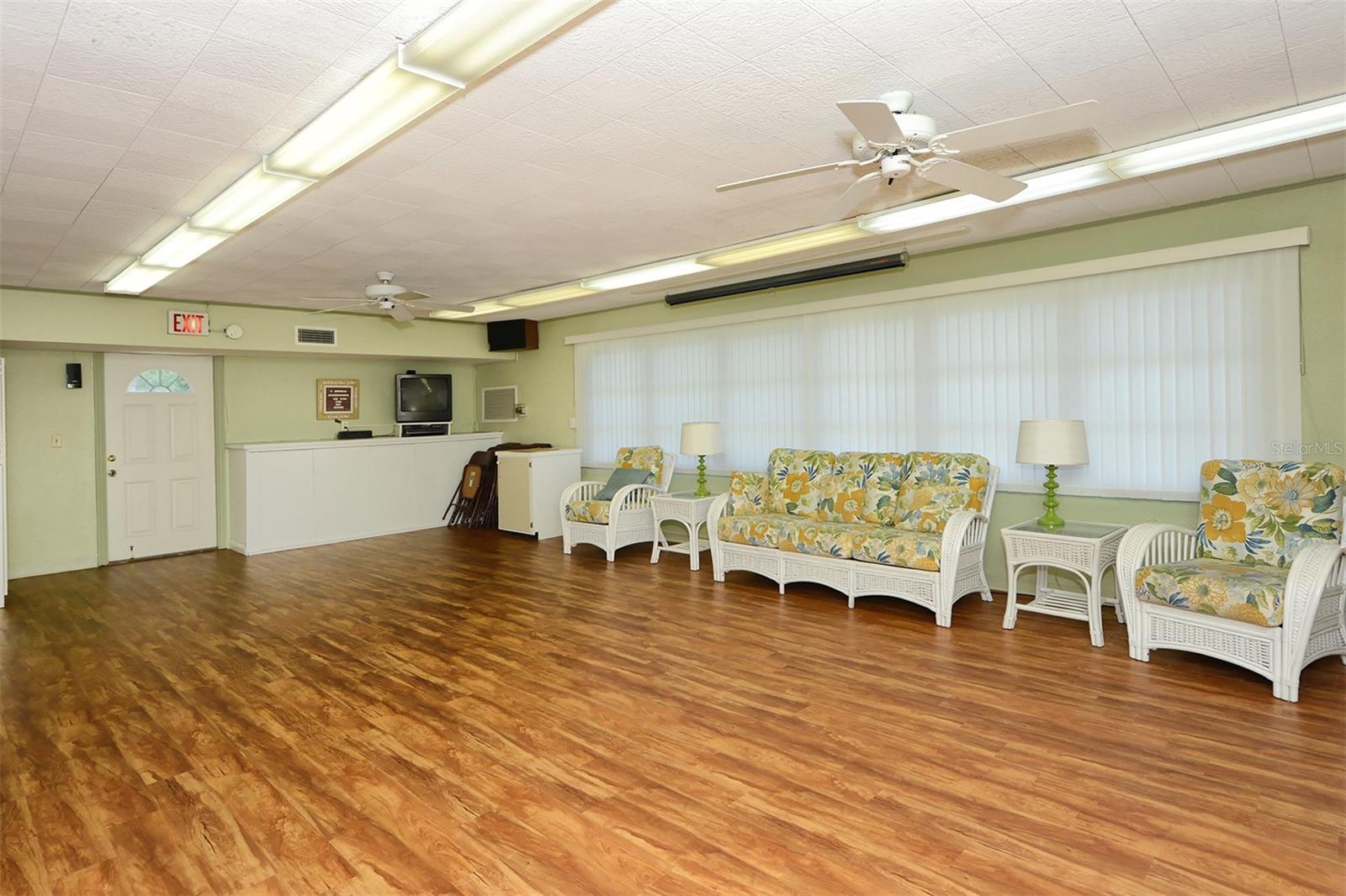 1809 VERA PL #8, SARASOTA, FL — photo 42