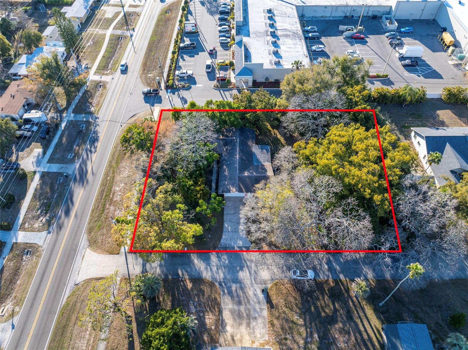 1546 BELLEAIR RD, CLEARWATER, FL — photo 9