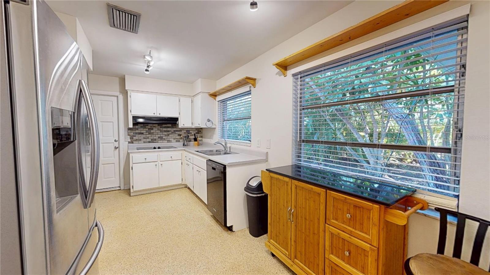 1546 BELLEAIR RD, CLEARWATER, FL — photo 20
