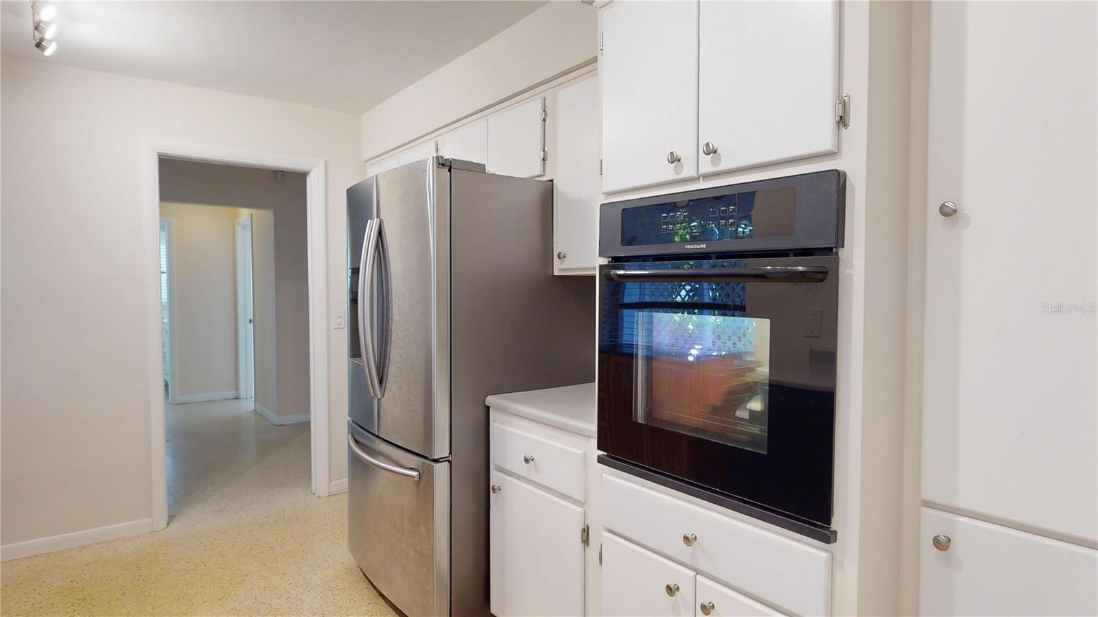 1546 BELLEAIR RD, CLEARWATER, FL — photo 25
