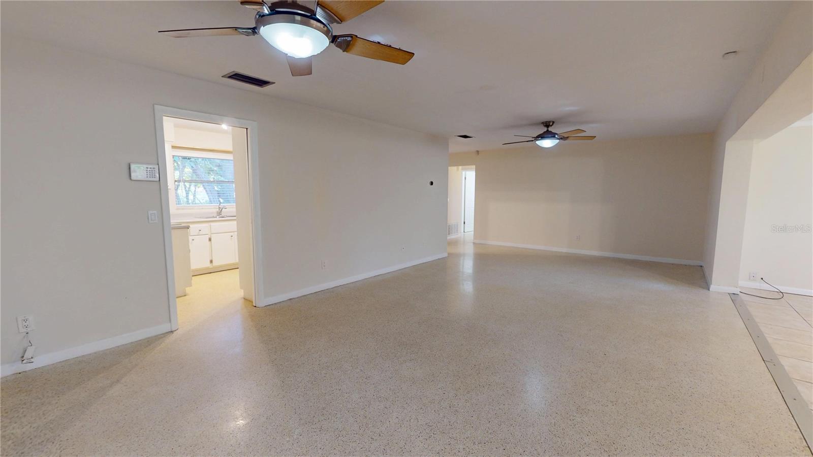 1546 BELLEAIR RD, CLEARWATER, FL — photo 29