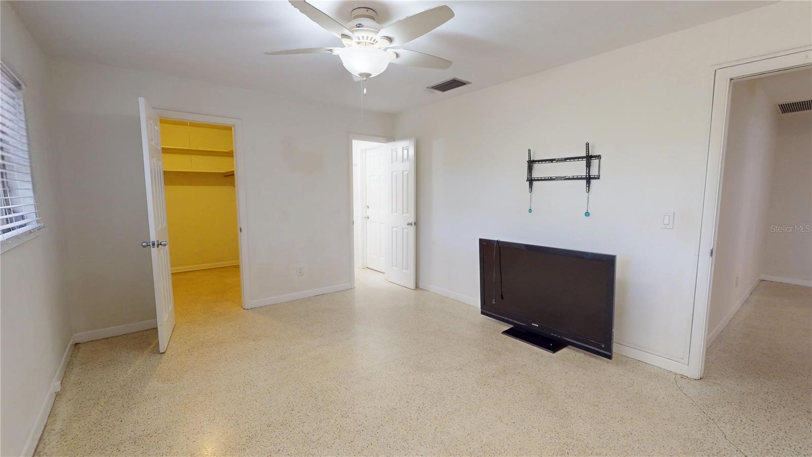 1546 BELLEAIR RD, CLEARWATER, FL — photo 34