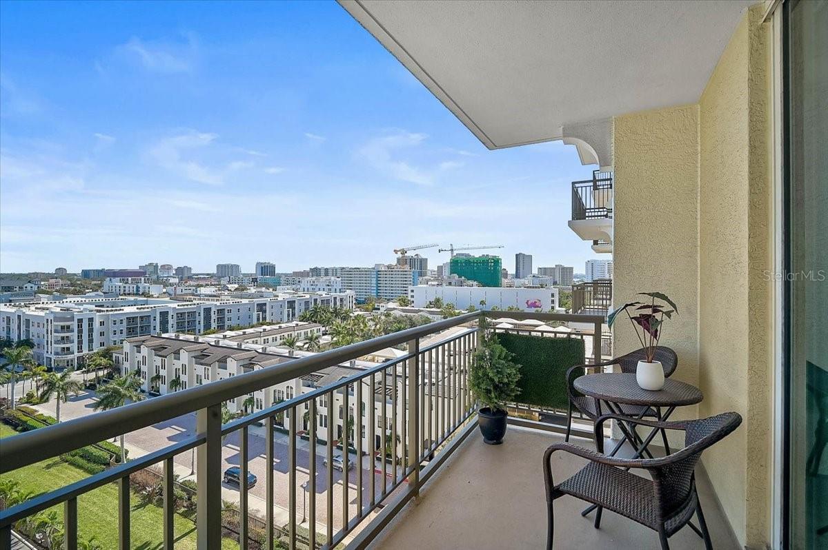 800 N TAMIAMI TRL #910, SARASOTA, FL — photo 2