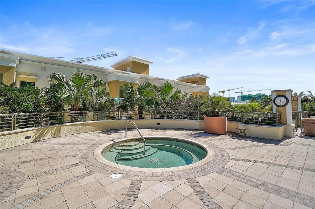 800 N TAMIAMI TRL #910, SARASOTA, FL — photo 34
