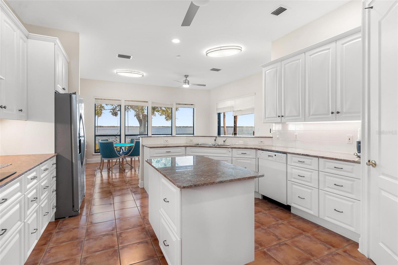 38230 YALE CIR, LEESBURG, FL — photo 51