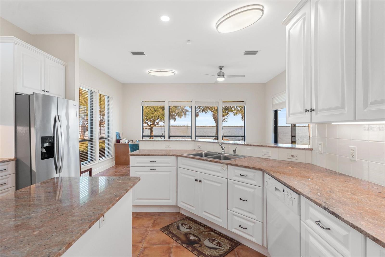 38230 YALE CIR, LEESBURG, FL — photo 54