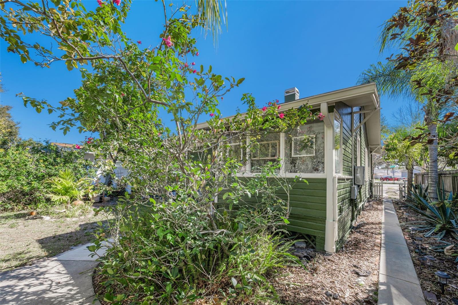 3411 W BAY AVE, TAMPA, FL — photo 13