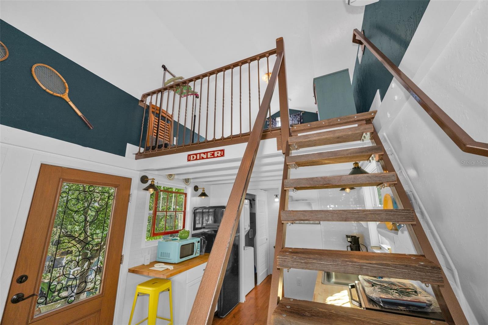 3411 W BAY AVE, TAMPA, FL — photo 46