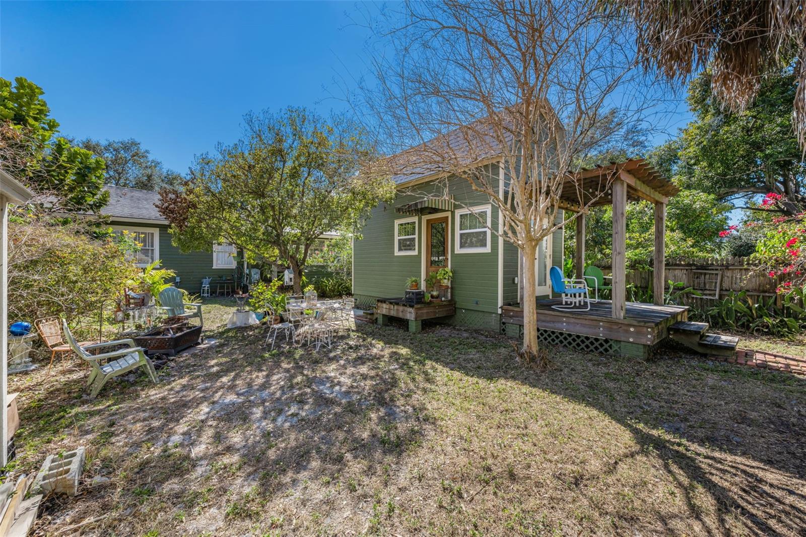 3411 W BAY AVE, TAMPA, FL — photo 2