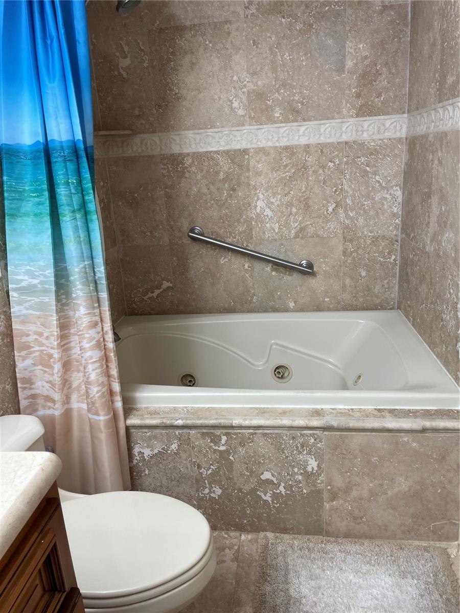 6260 SUN BLVD #1, ST PETERSBURG, FL — photo 37