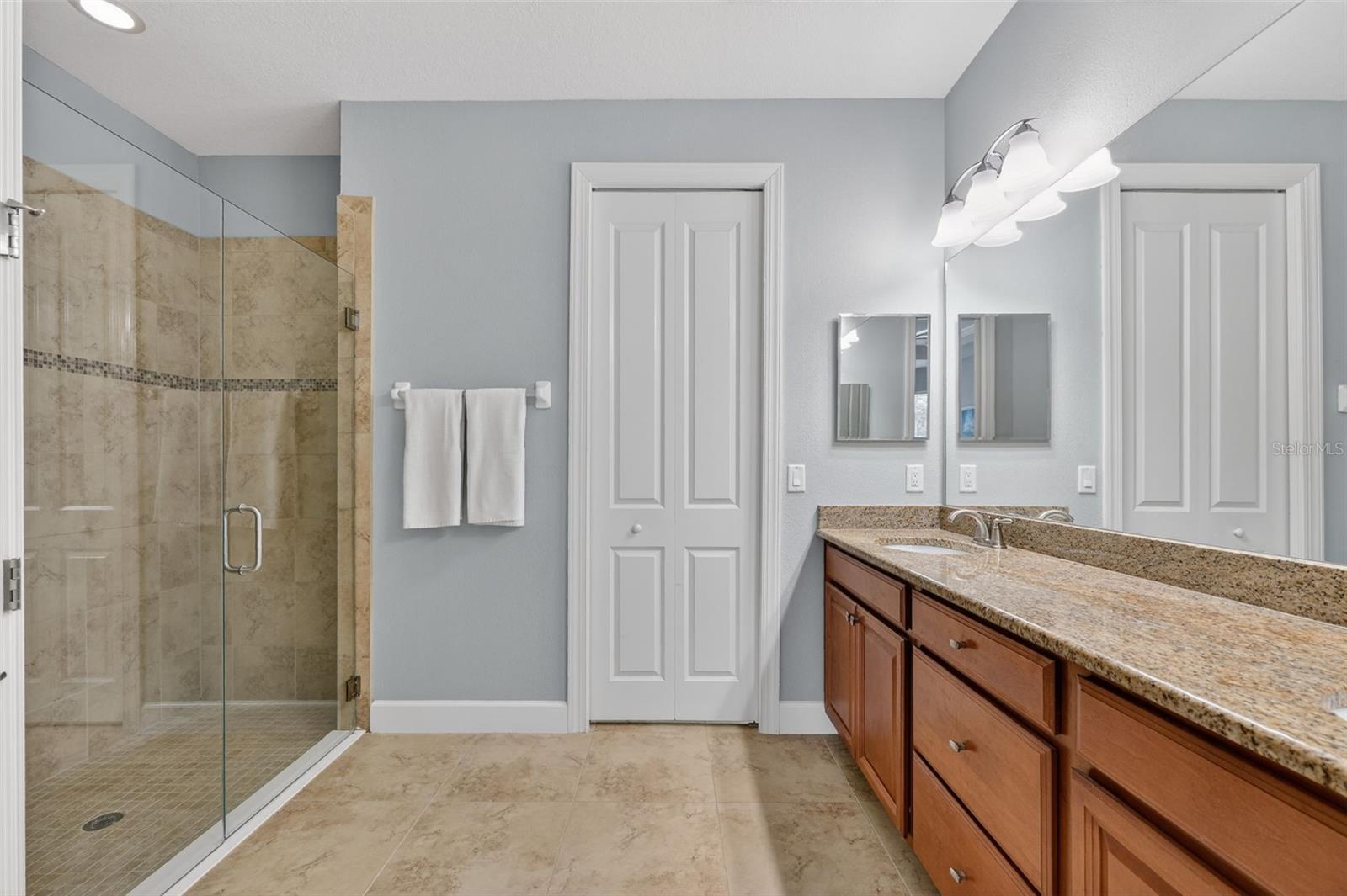 13211 PRIMA DR, BRADENTON, FL — photo 16