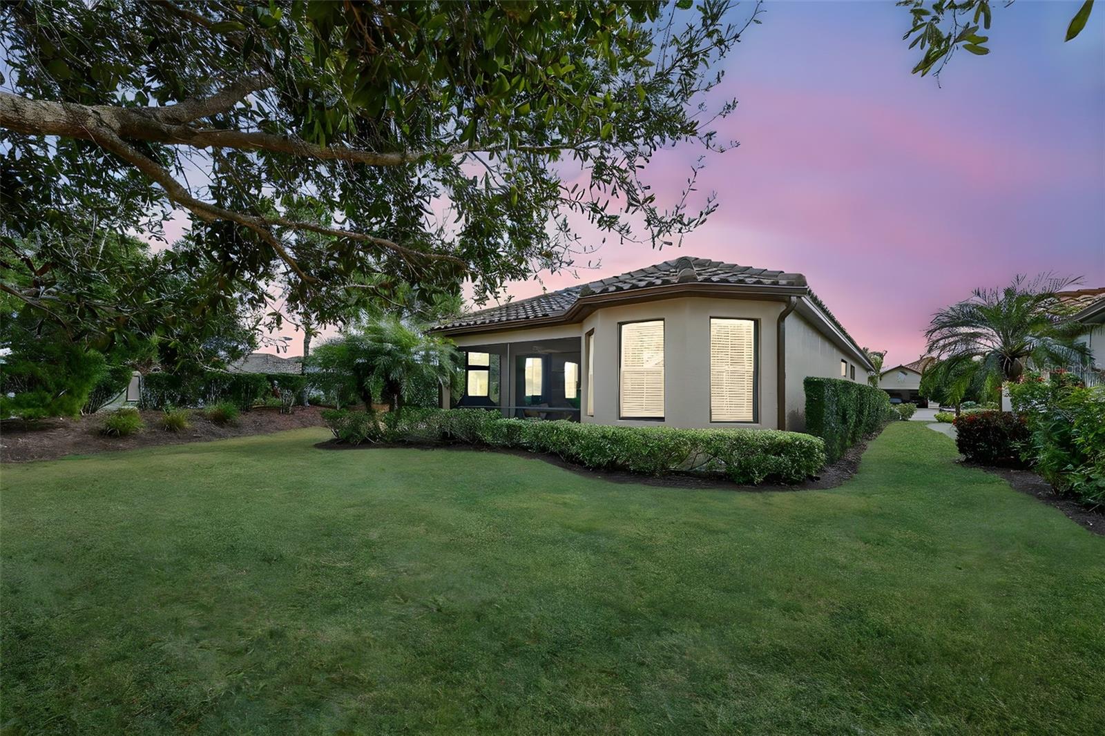 13211 PRIMA DR, BRADENTON, FL — photo 27