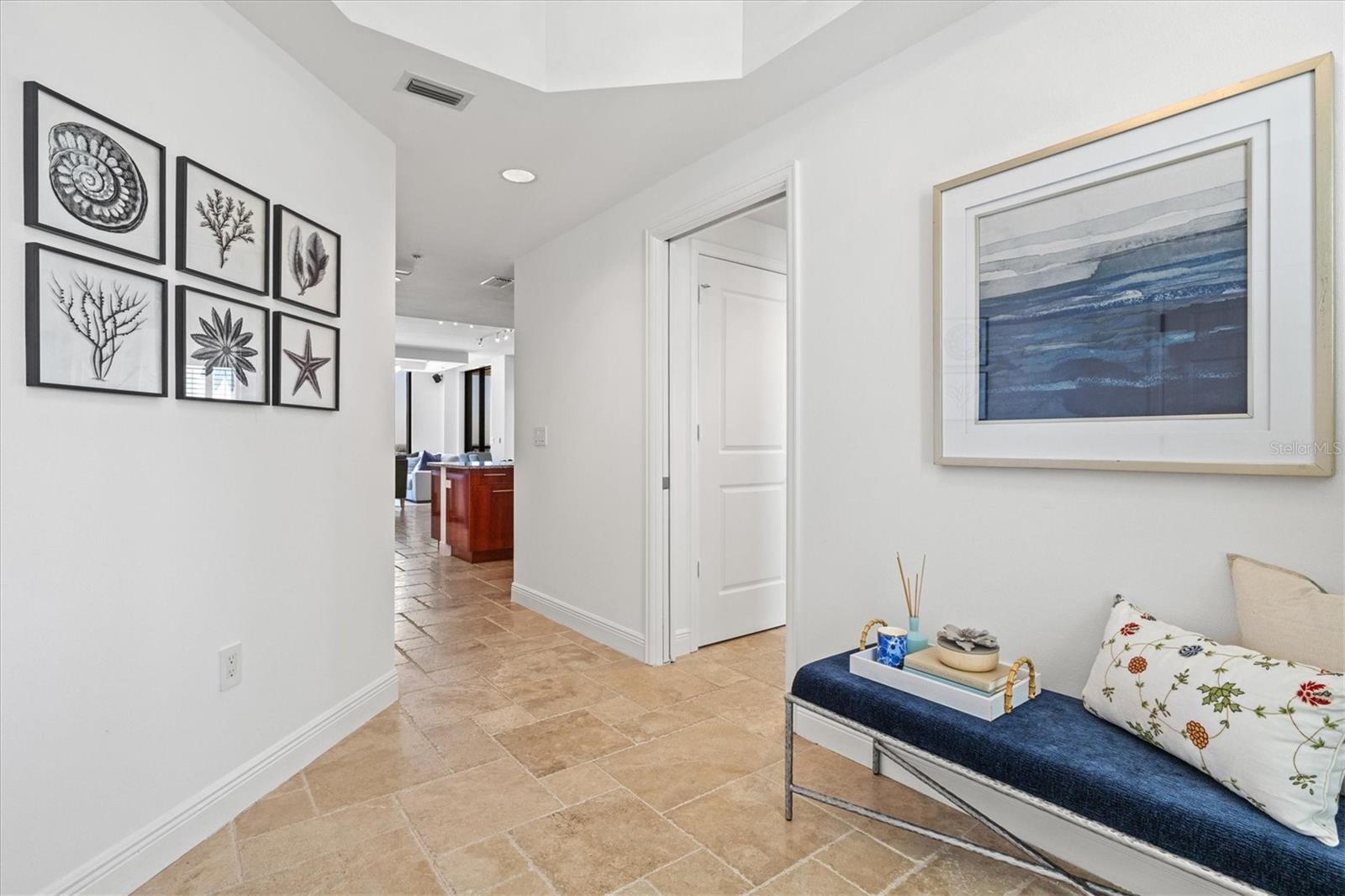 50 CENTRAL AVE #15A, SARASOTA, FL — photo 4