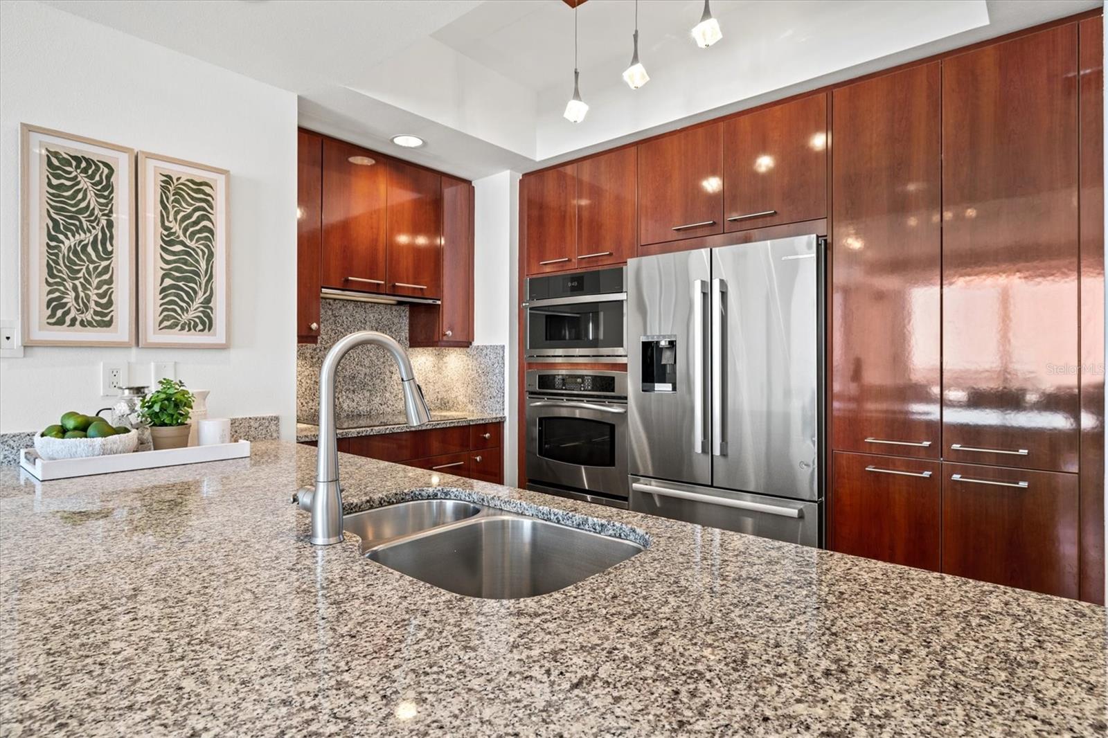 50 CENTRAL AVE #15A, SARASOTA, FL — photo 13