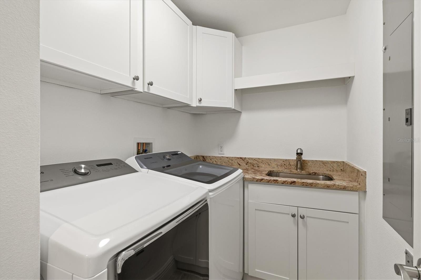 50 CENTRAL AVE #15A, SARASOTA, FL — photo 26