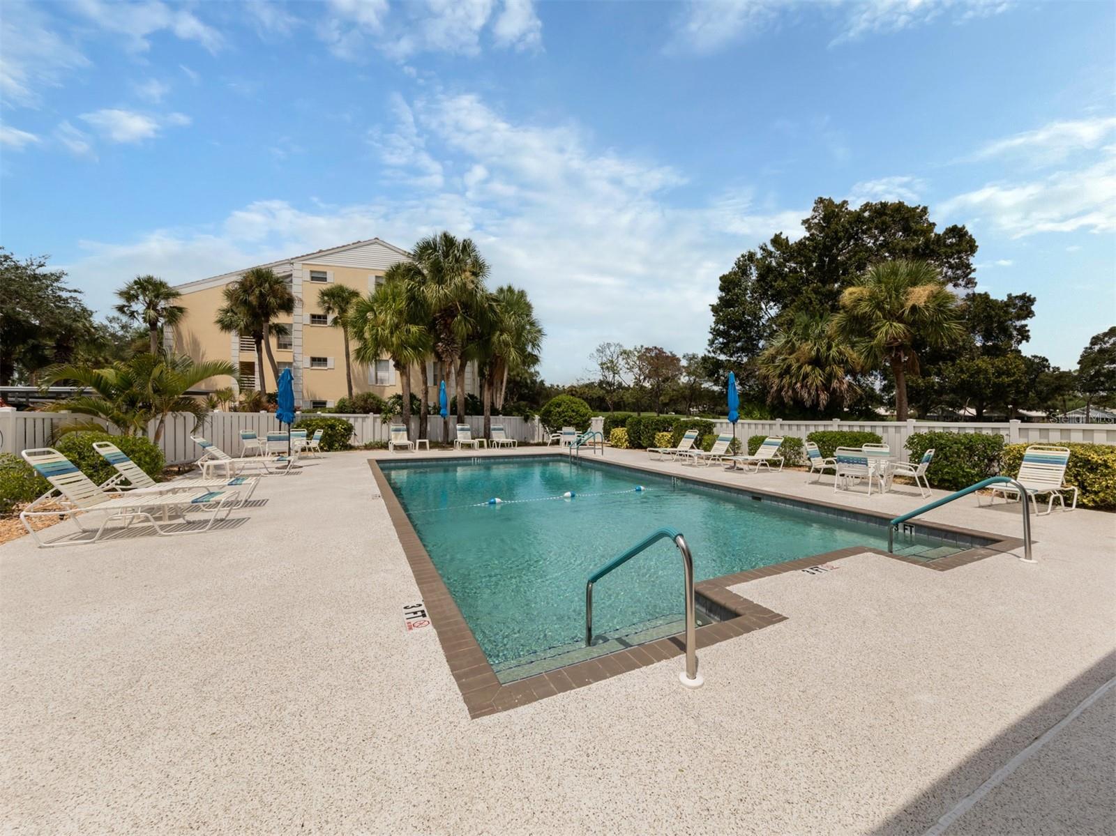 818 WEXFORD BLVD #818, VENICE, FL — photo 50