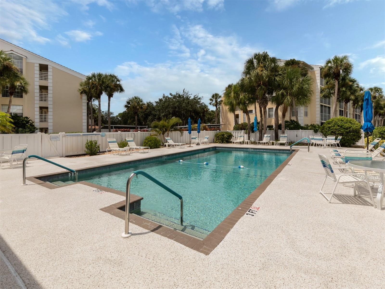 818 WEXFORD BLVD #818, VENICE, FL — photo 51