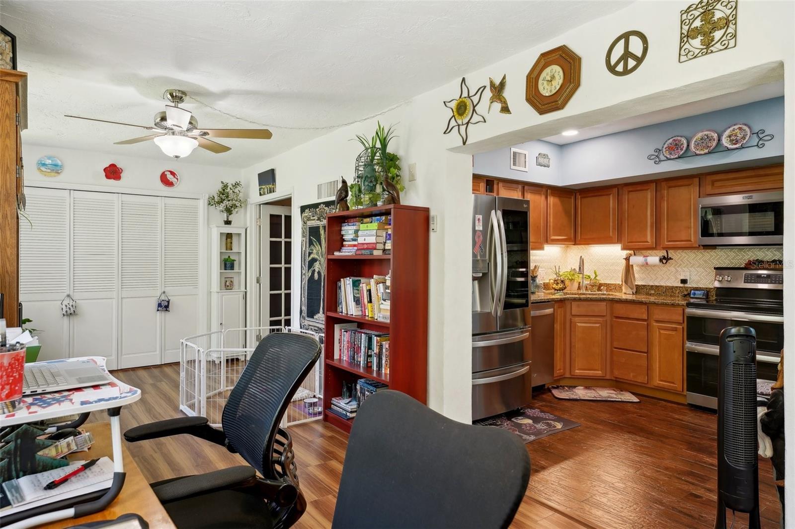 2430 BRAZILIA DR #24, CLEARWATER, FL — photo 18