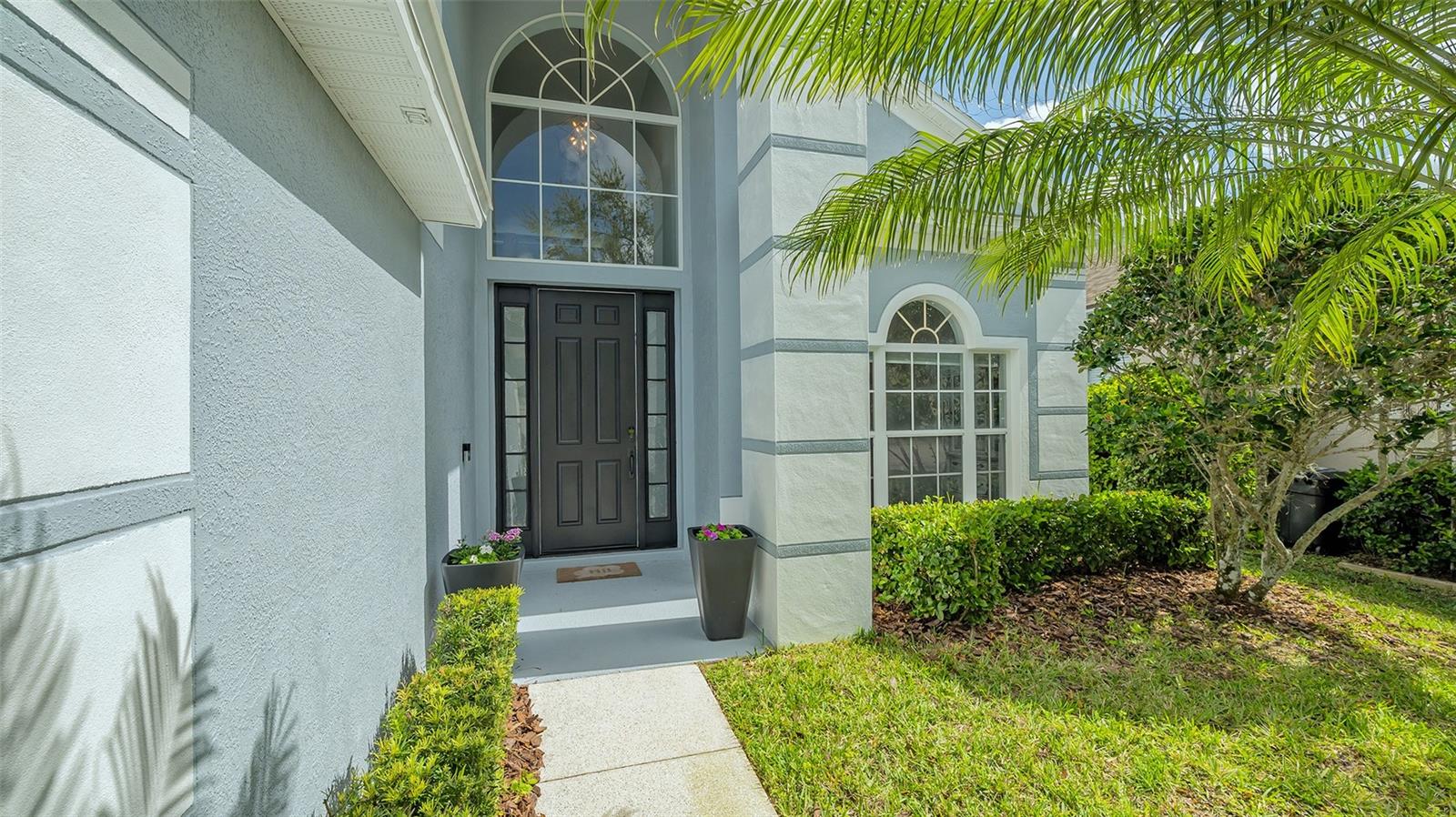 6433 BLUE GROSBEAK CIR, LAKEWOOD RANCH, FL — photo 2