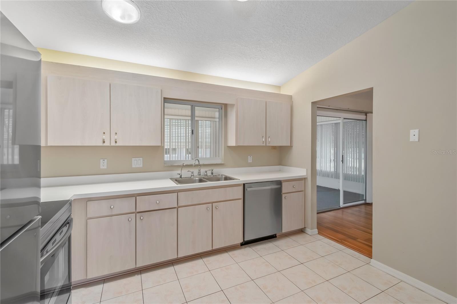 17952 SE 107TH CT, SUMMERFIELD, FL — photo 16