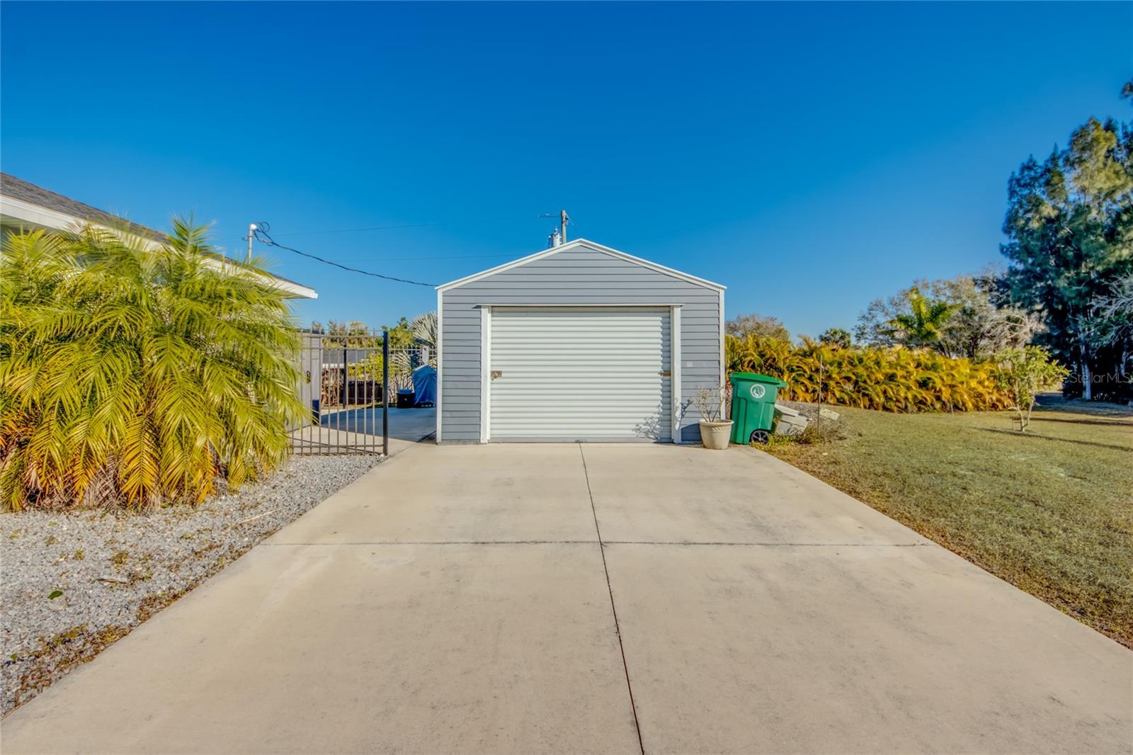 3714 GULF BREEZE LN, PUNTA GORDA, FL — photo 2