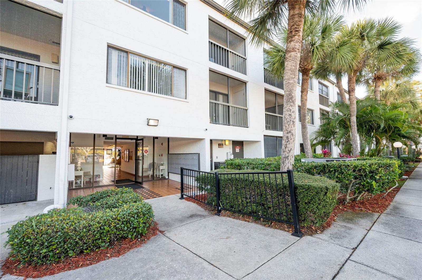 2593 COUNTRYSIDE BLVD #7307, CLEARWATER, FL — photo 2