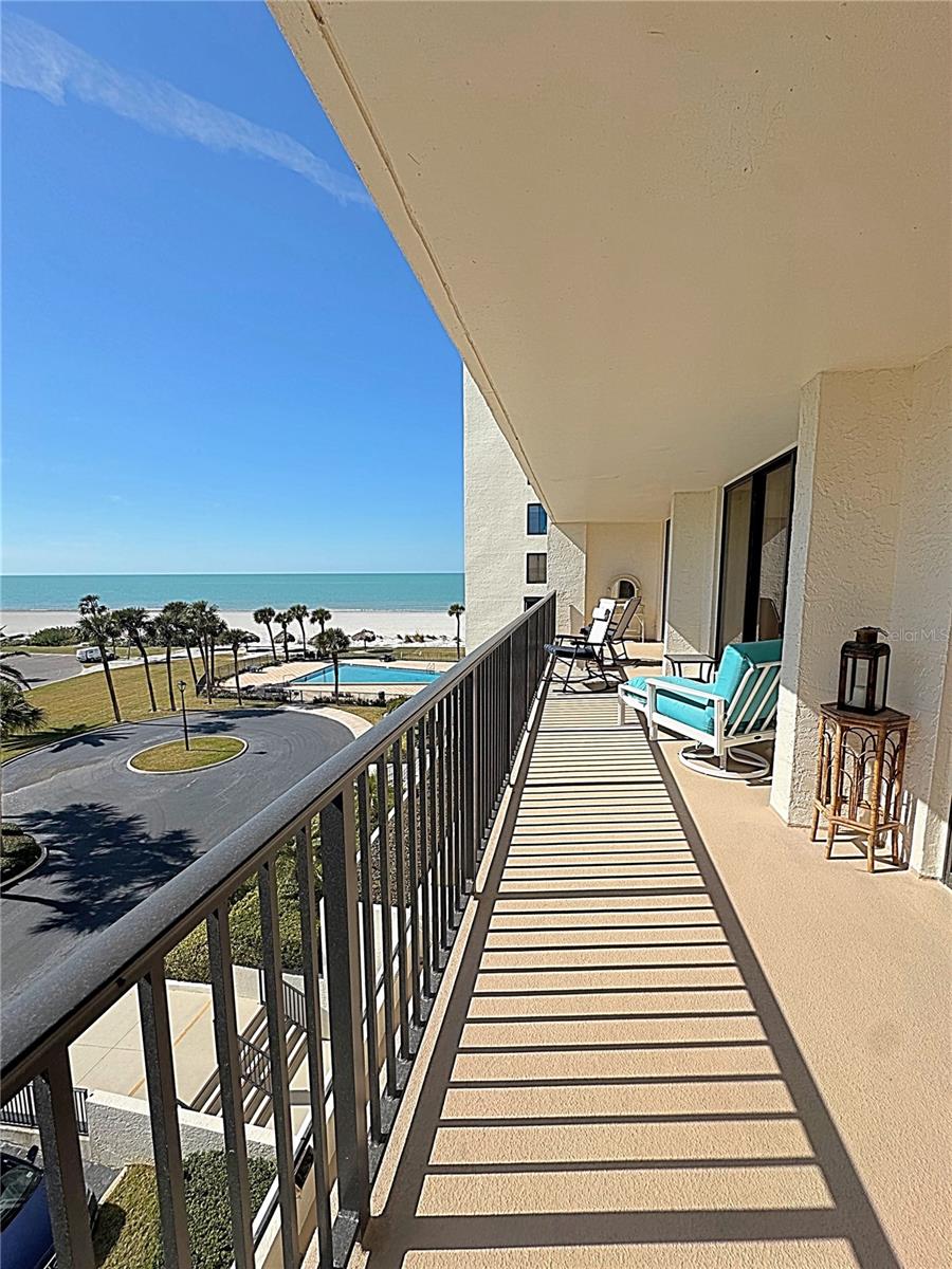 1460 GULF BLVD #411, CLEARWATER BEACH, FL — photo 28