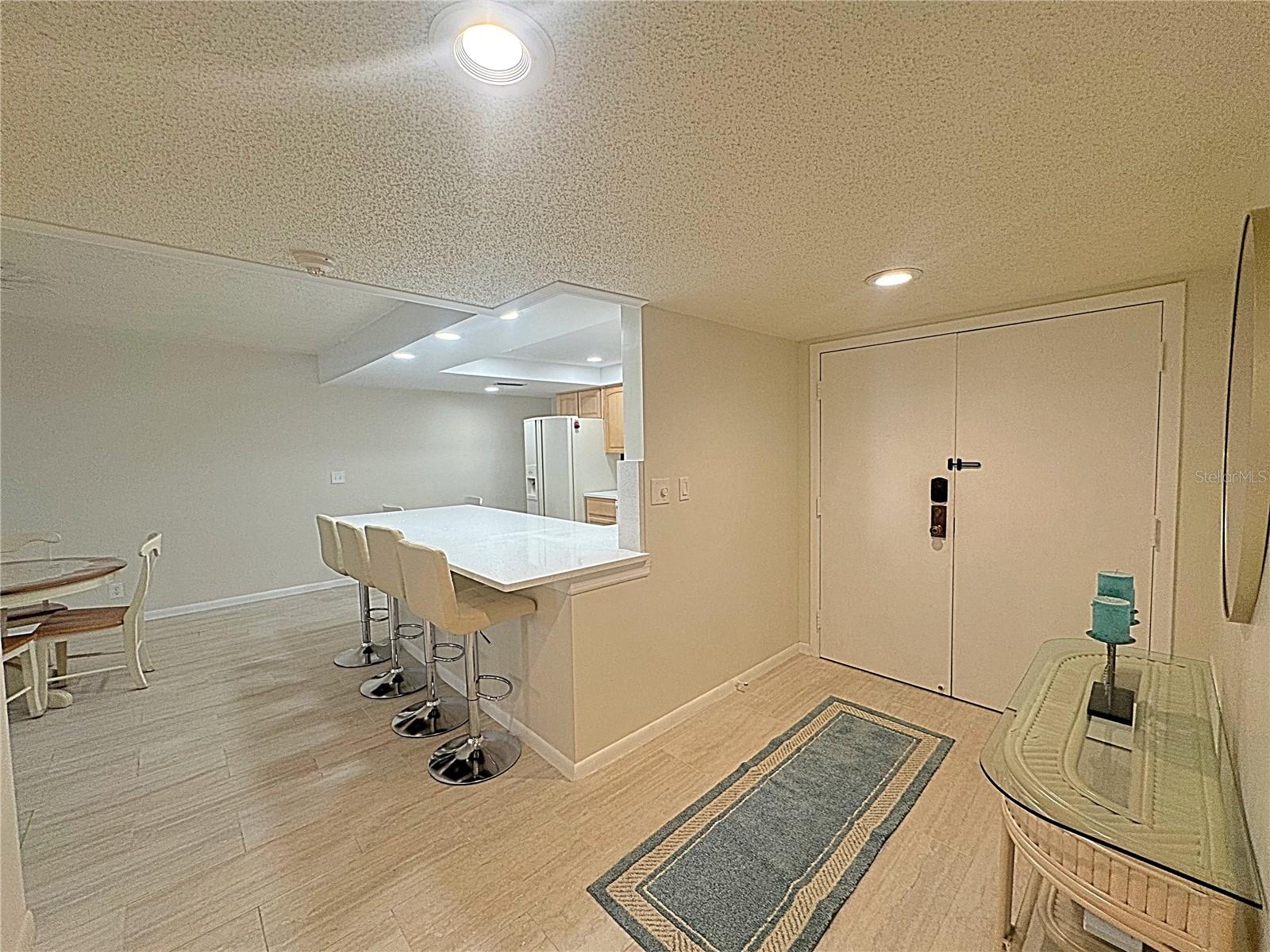 1460 GULF BLVD #411, CLEARWATER BEACH, FL — photo 12