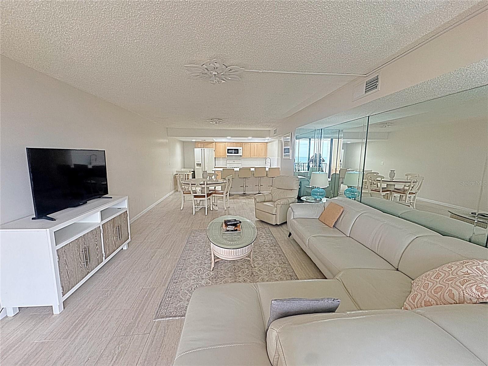 1460 GULF BLVD #411, CLEARWATER BEACH, FL — photo 16