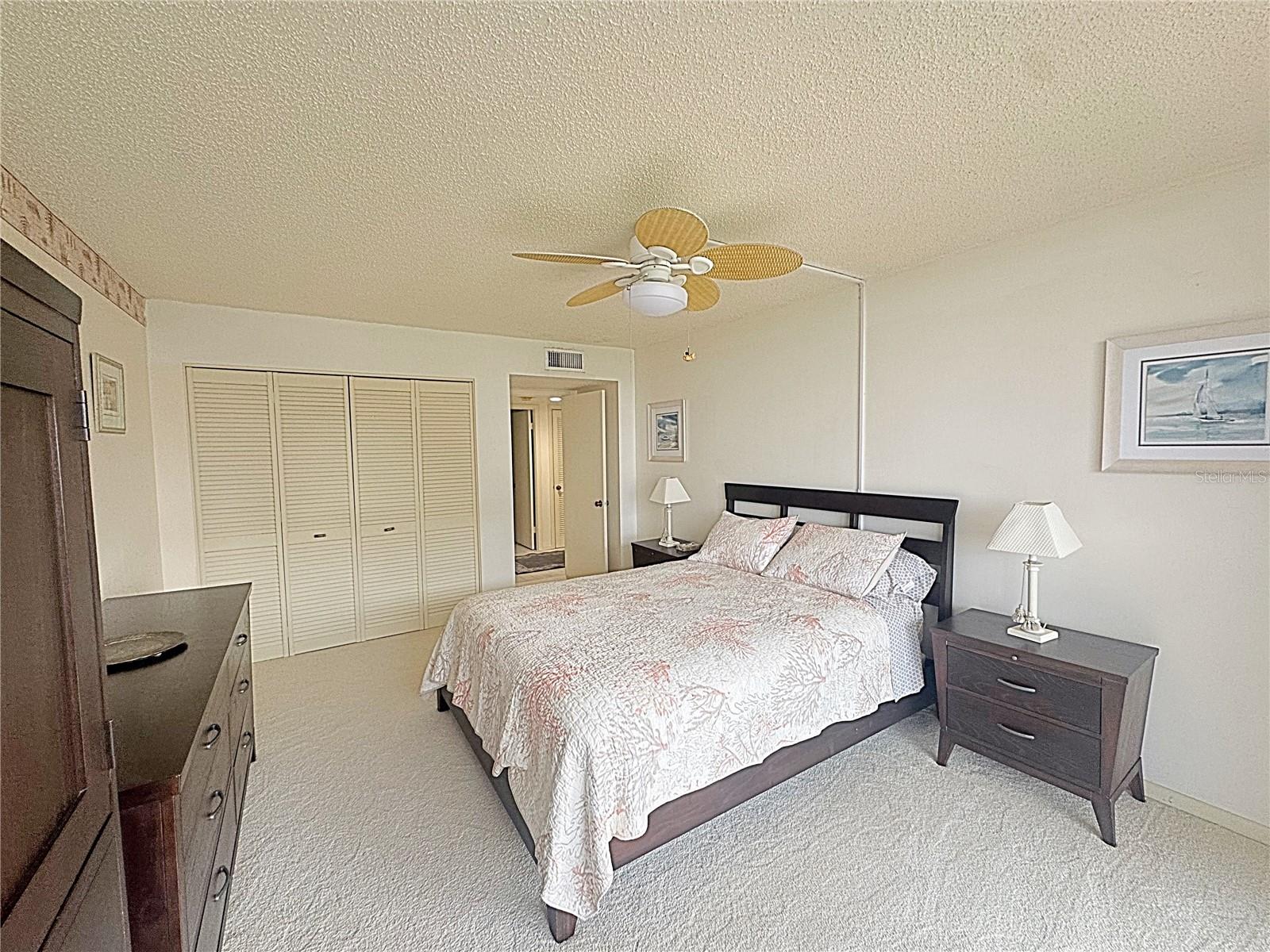 1460 GULF BLVD #411, CLEARWATER BEACH, FL — photo 30