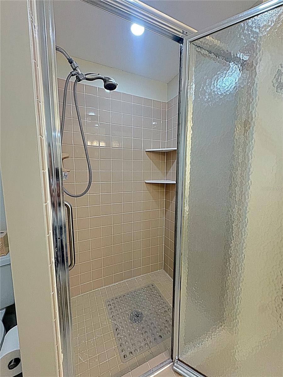 1460 GULF BLVD #411, CLEARWATER BEACH, FL — photo 33