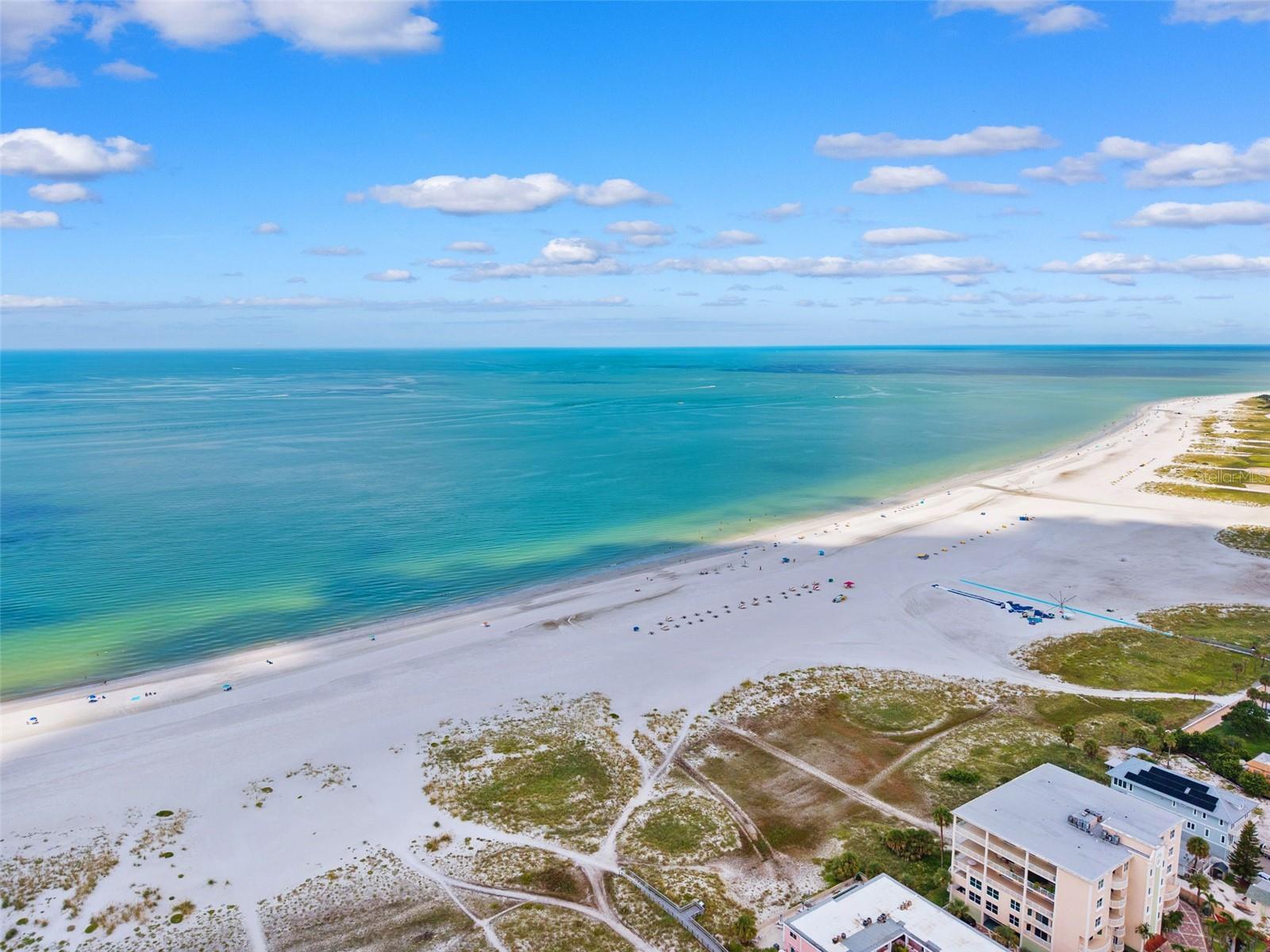 10265 GULF BLVD #A301, ST PETERSBURG, FL — photo 50