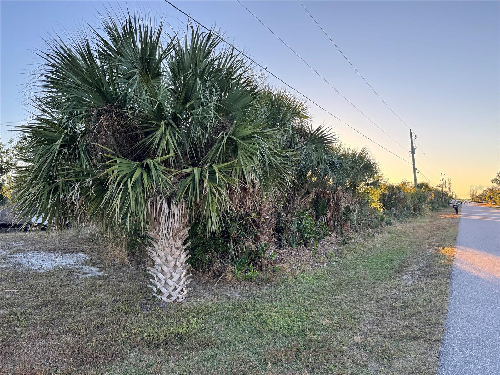 15512 LAKELAND CIR, PORT CHARLOTTE, FL — photo 22